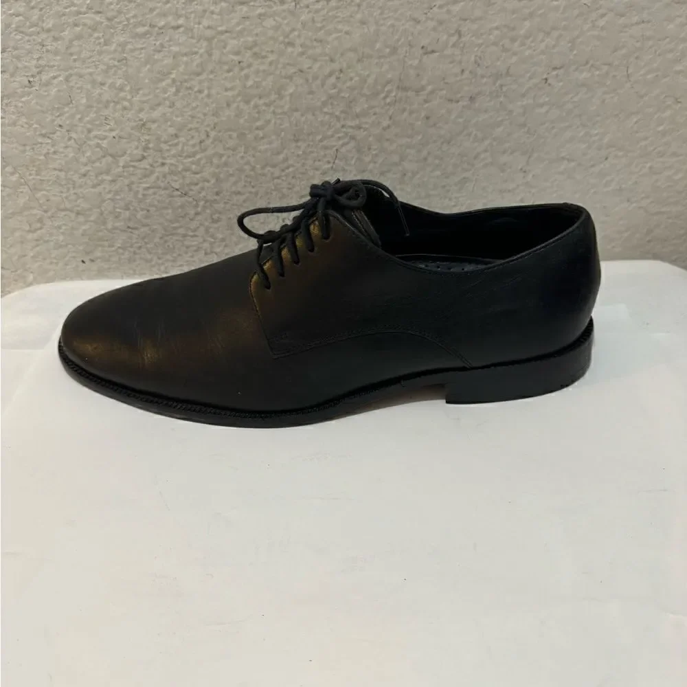 Cole Haan good
